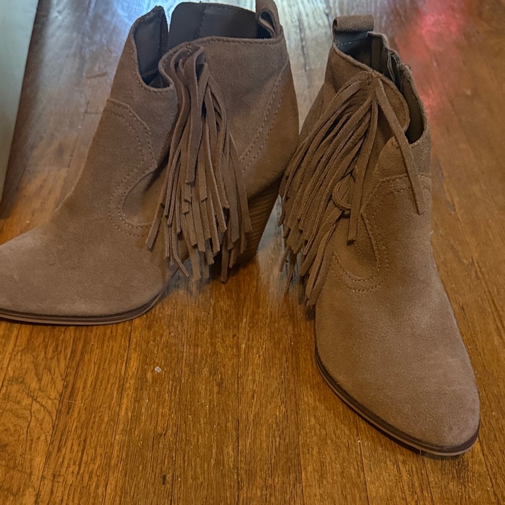 Steve Madden Fringe Suede Ankle Booties - Tan